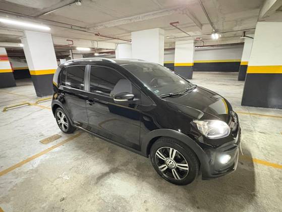VOLKSWAGEN UP 1.0 170 TSI TOTAL FLEX XTREME 4P MANUAL